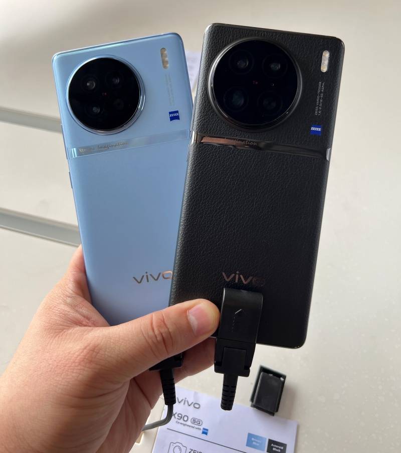 新机 I vivo X90系列5大亮点登场！普通人都能拍出帅哥美女 售价RM3699起！ 更多热点 图2张