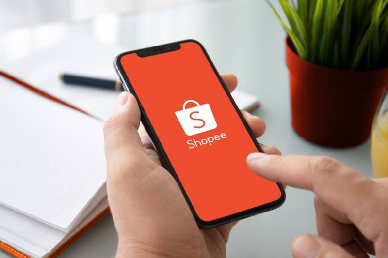 News I Shopee App帐号无预警被登出? 原来是Shopee系统出现问题！ 更多热点 图1张