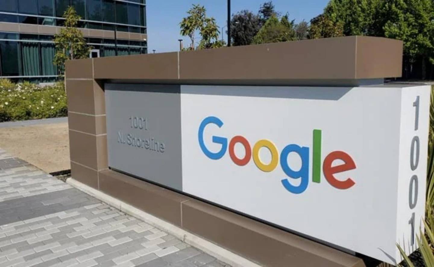 Google 对微软的 AI 大战还没打先输一半？聊天机器人 Bard 的宣传影片出漏洞 发表会展示机又闹失踪 数码科技 图1张