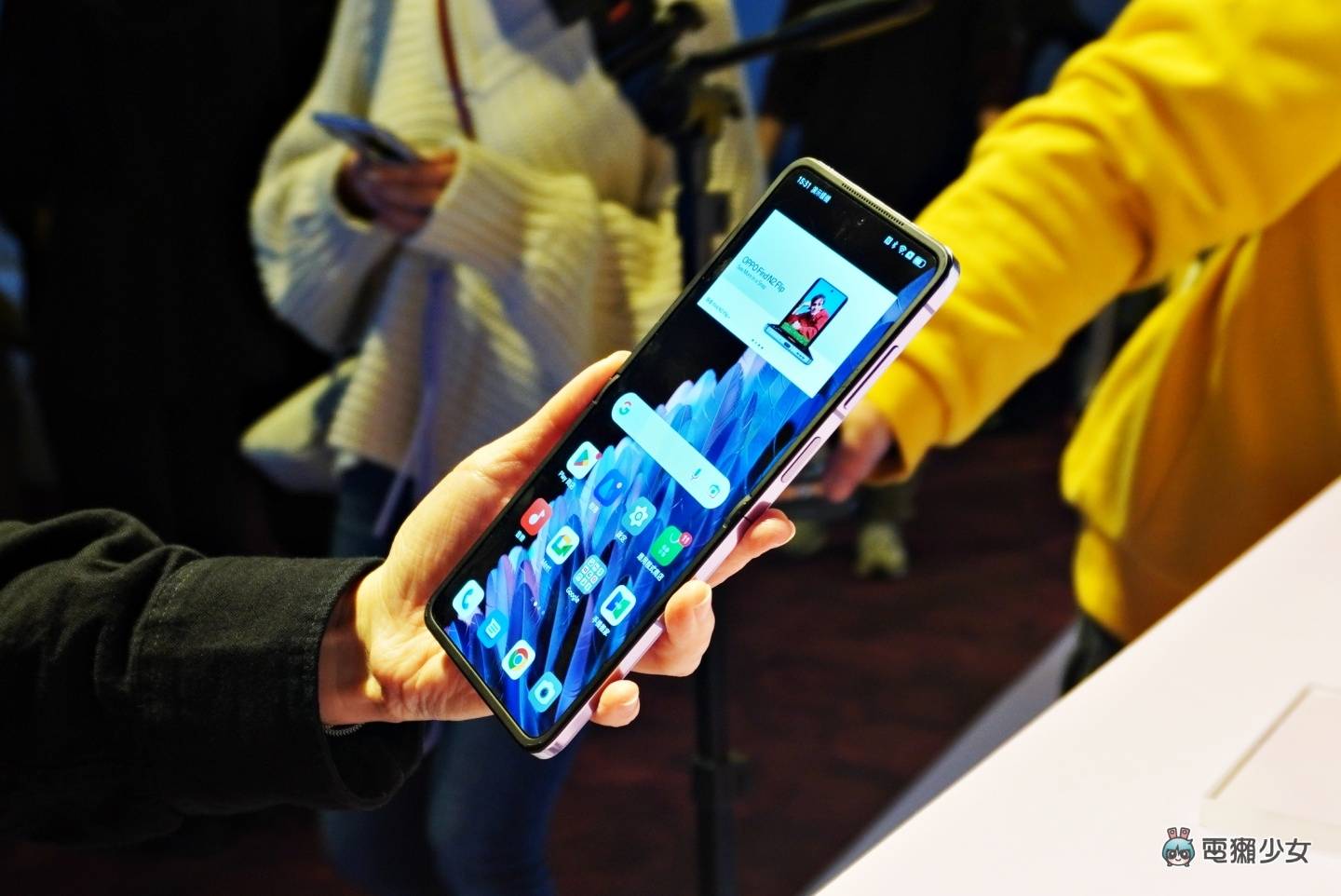 OPPO 折叠手机打赢三星了吗？让 Find N2 Flip 与 Galaxy Z Flip4 一较高下！（内有实机照） 数码科技 图10张