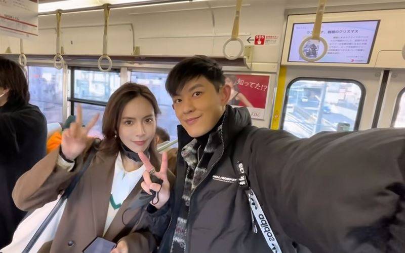 求婚空姐女友后不藏了！日本行如蜜月满满“敖犬视角”甜蜜闪瞎网 时尚资讯 图2张
