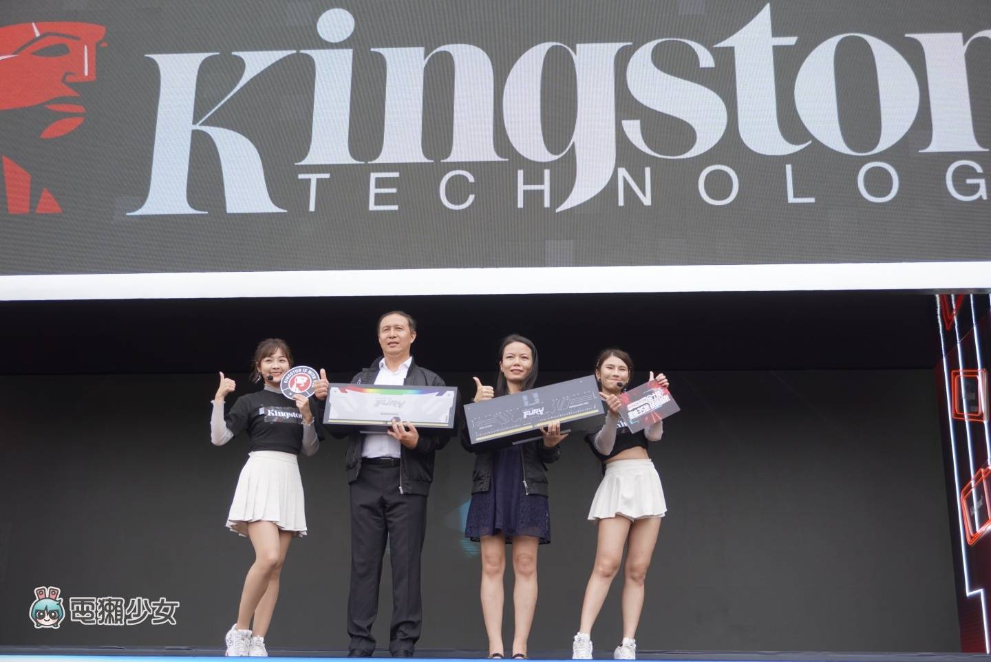 出门｜金士顿‘ 星舰 35 号 ’体验车启航！Kingston FURY 三款新品同步亮相 数码科技 图7张