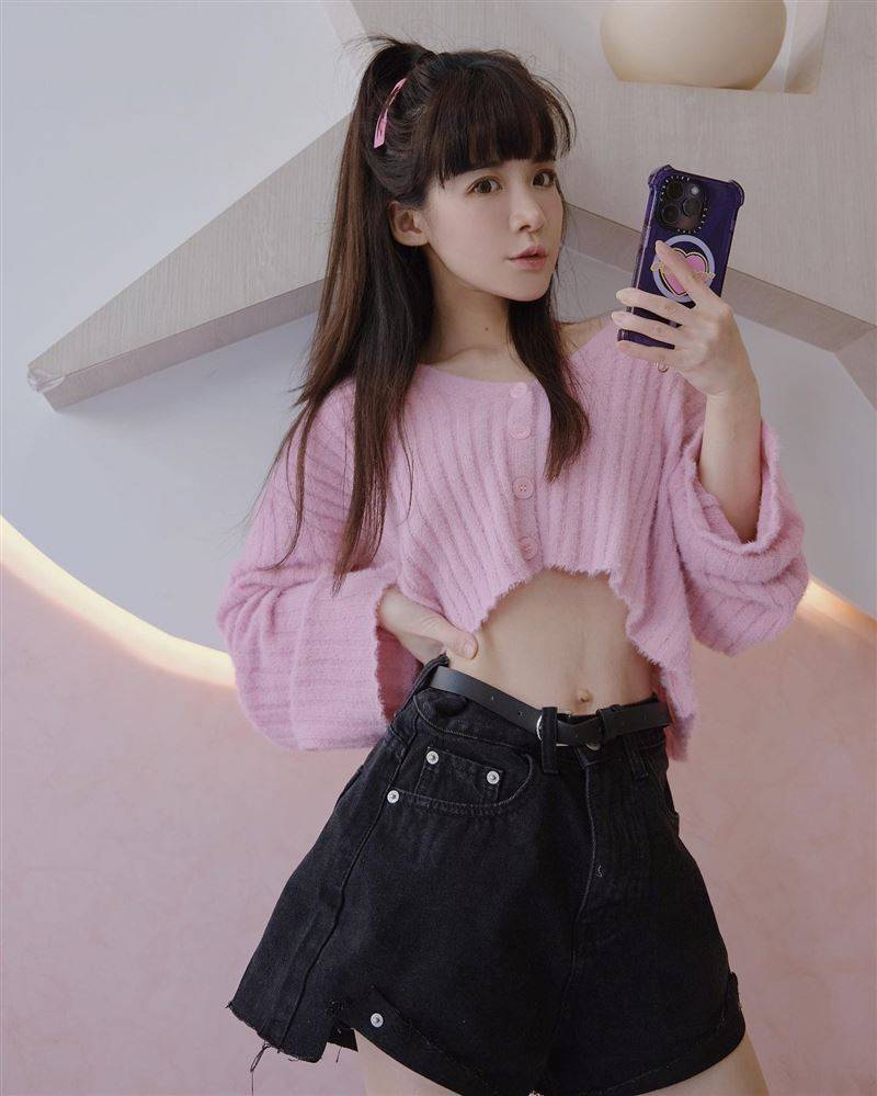 歌手网红辣妻晒比基尼遭酸！花花高EQ回应：要懂得尊重人 时尚资讯 图1张