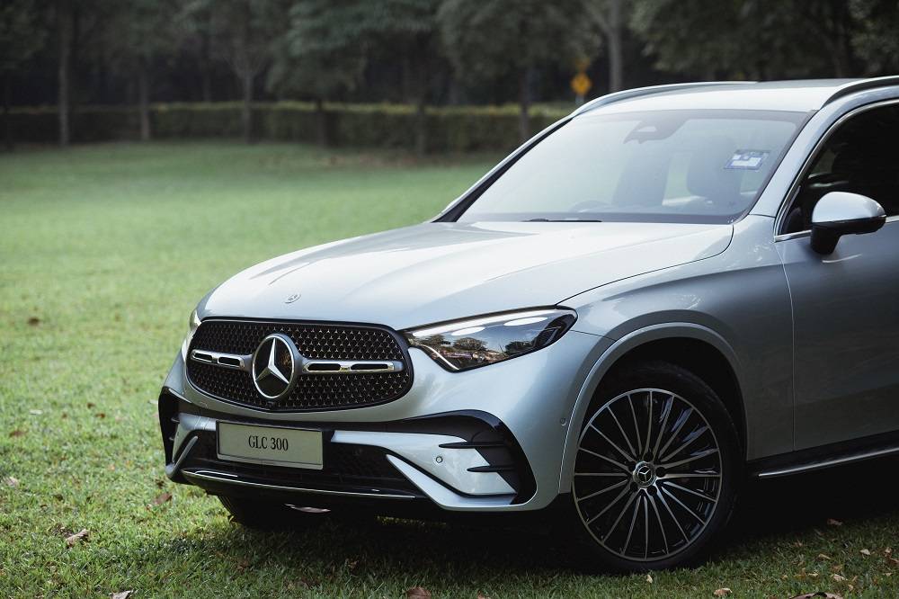 Car I 新款Mercedes-Benz GLC 300万众期待下登场！C-Class越野款更靓仔 更多热点 图1张