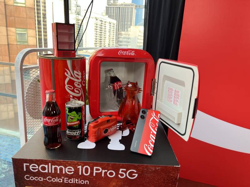 新机 I realme 10 Pro 5G Coca Cola Edition 真酷！汽水盖手机扣针好可爱！ 更多热点 图1张