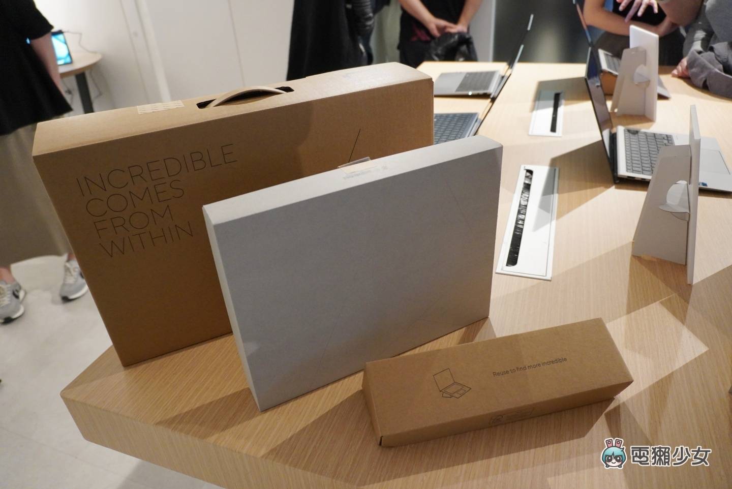 出门｜又轻又好看！华硕 Zenbook S 13 OLED（UX5304）轻薄笔电亮相 数码科技 图13张