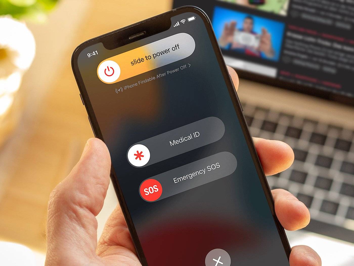 相关信息 | 5个你不知道的iPhone功能！发生车祸自动Call你妈妈！ 更多热点 图1张
