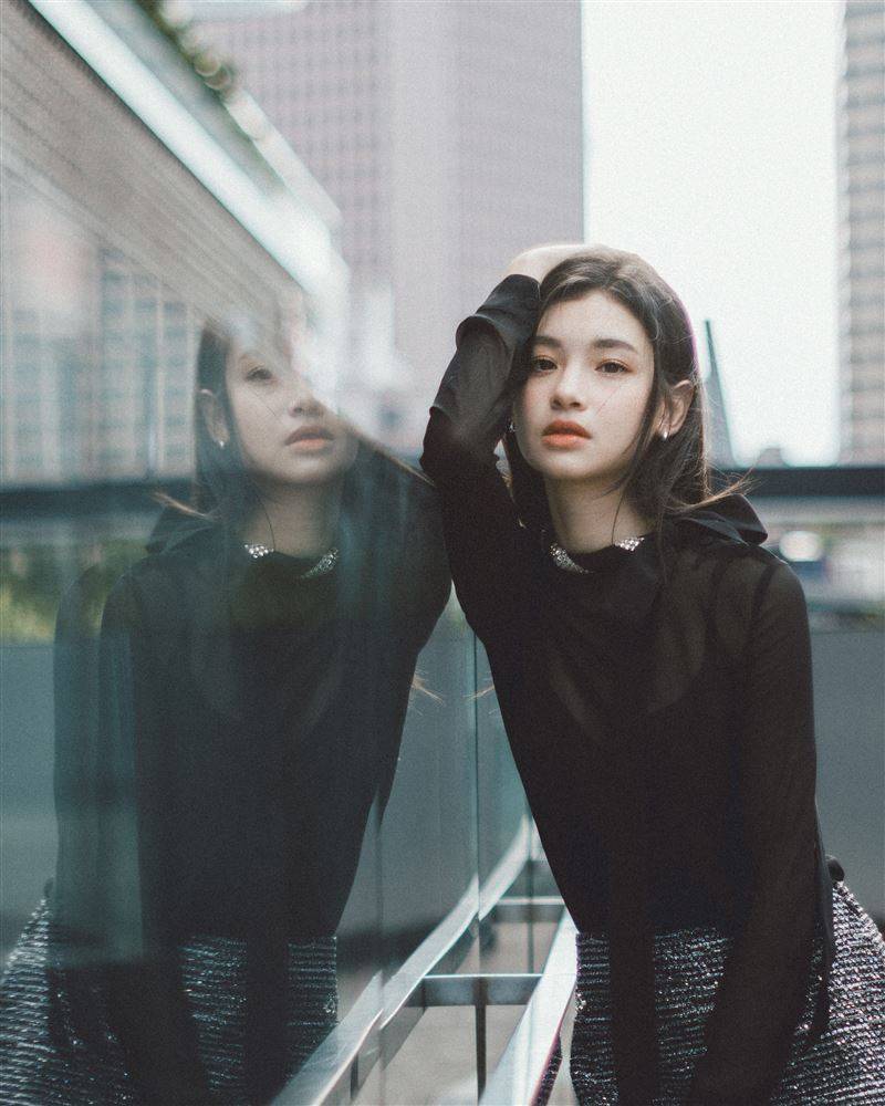 微风之夜聚焦高颜值女神！掀时尚势力翻盘　宅男粉丝推挤引爆热潮 时尚资讯 图6张