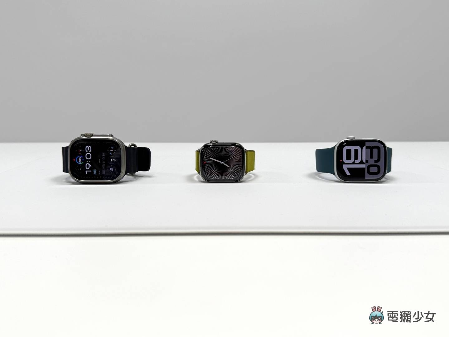 Apple Watch Series 10 萤幕更大超级薄！黑色钛金属 Apple Watch Ultra 2 实机快速看