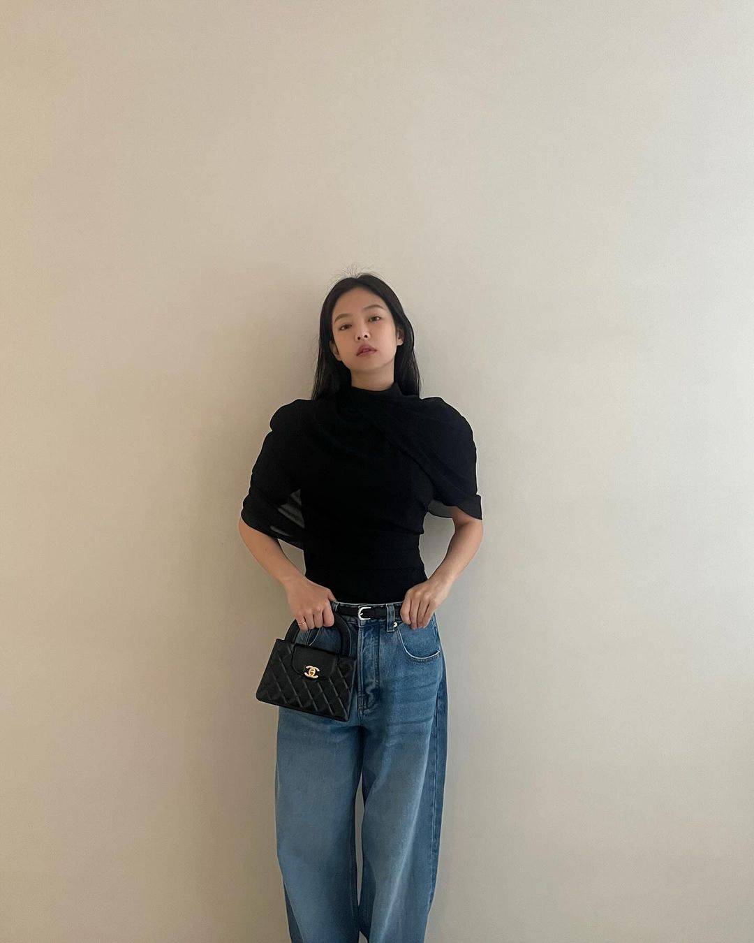 Jennie回应抽电子烟风波！道歉原因惹怒网友！ 娱乐资讯 图1张