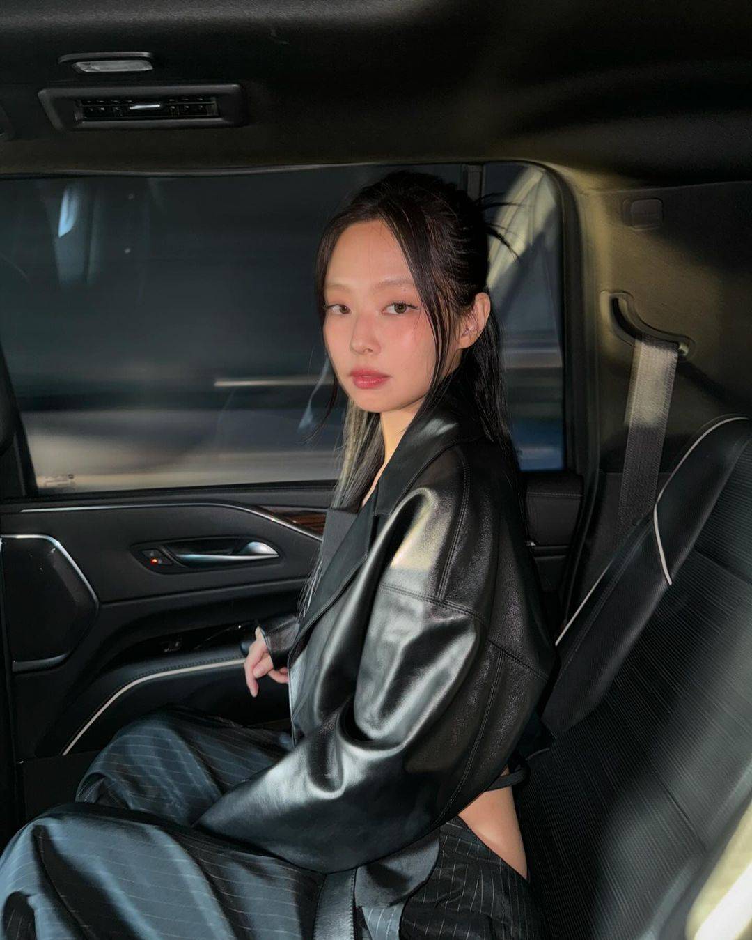Jennie回应抽电子烟风波！道歉原因惹怒网友！ 娱乐资讯 图3张