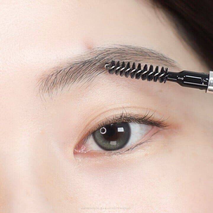 Beauty潮品文／金智媛、赵露思减龄显瘦淡眉画法公开 时尚资讯 图4张