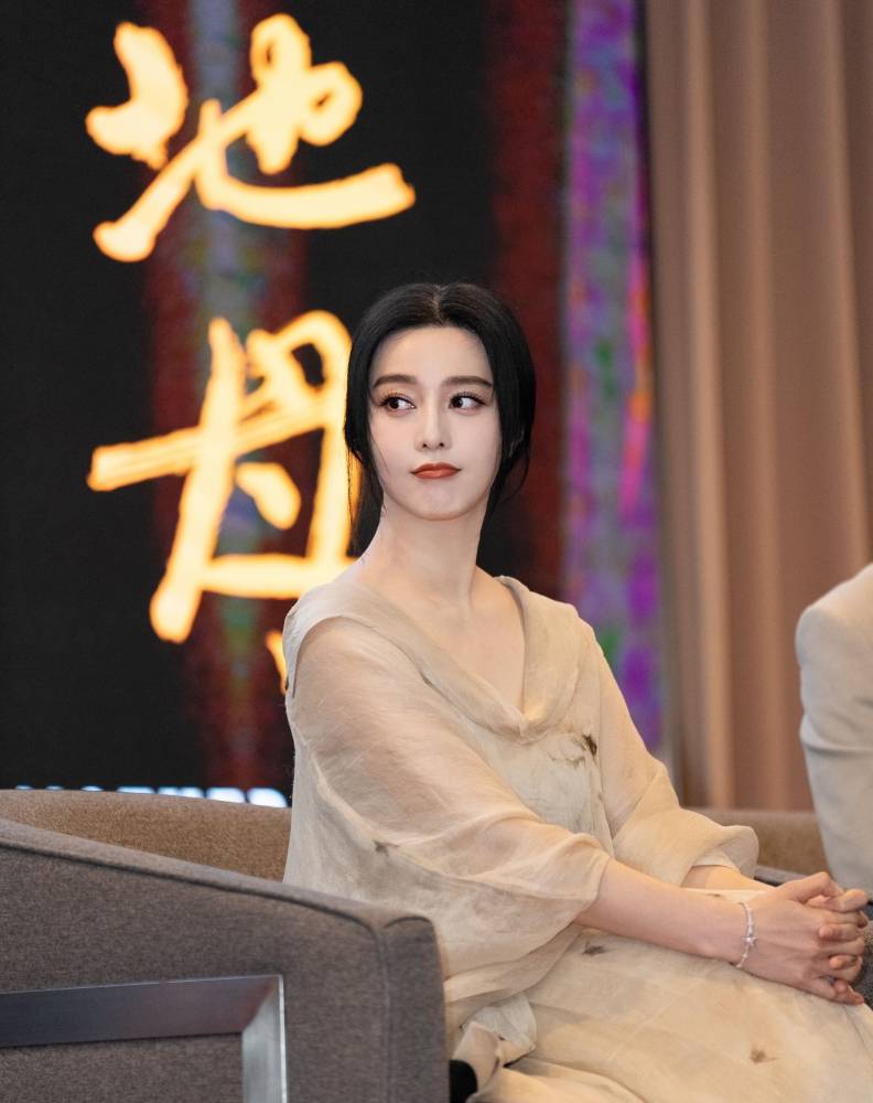 《地母》范冰冰自荐拍张吉安电影！猛赞他是理想型：马来西亚还有比张吉安更好的导演吗？ 娱乐资讯 图2张