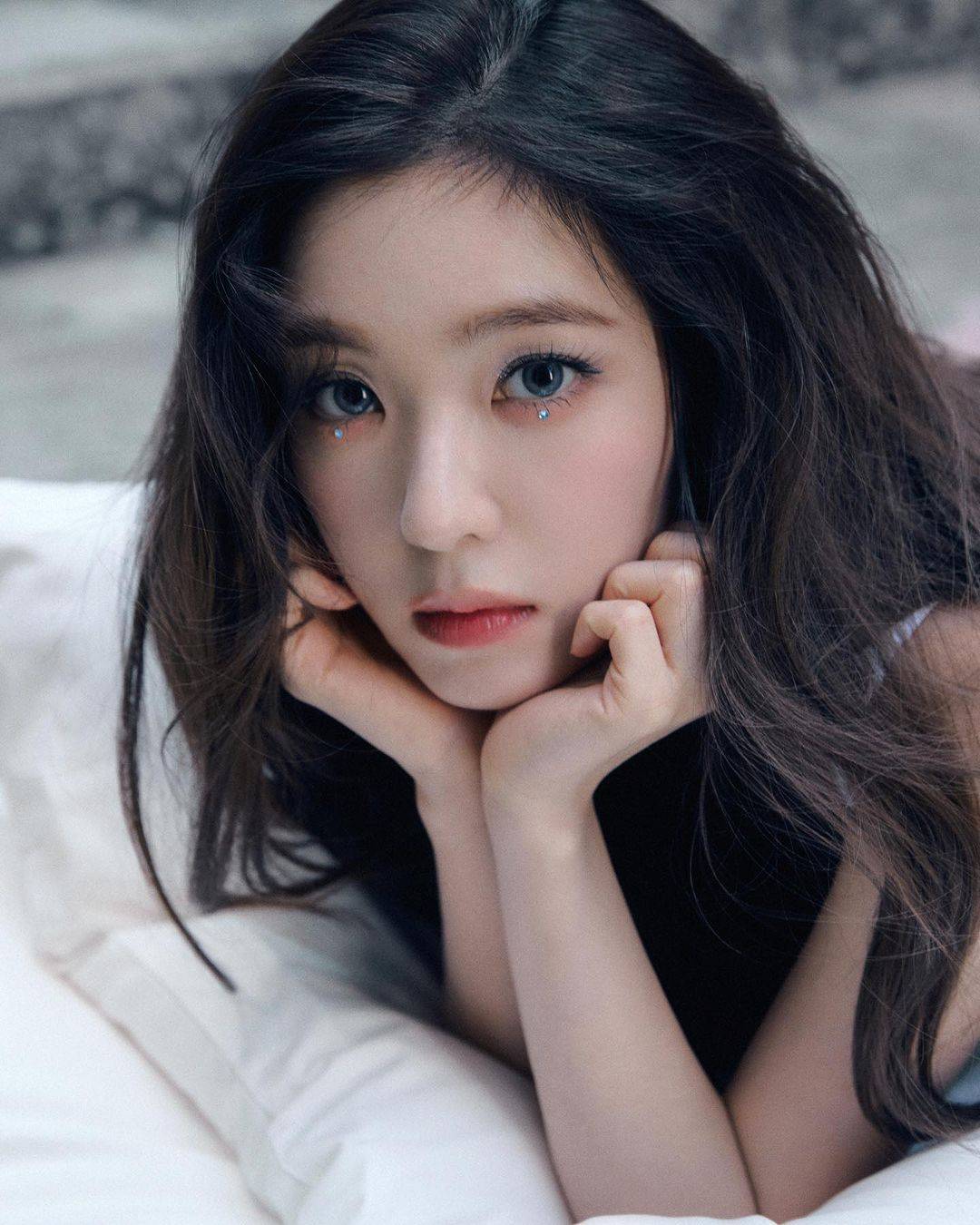 免费小卡遭高价转售！Red Velvet Irene 直接公开原档 让粉丝自己印！ 娱乐资讯 图1张