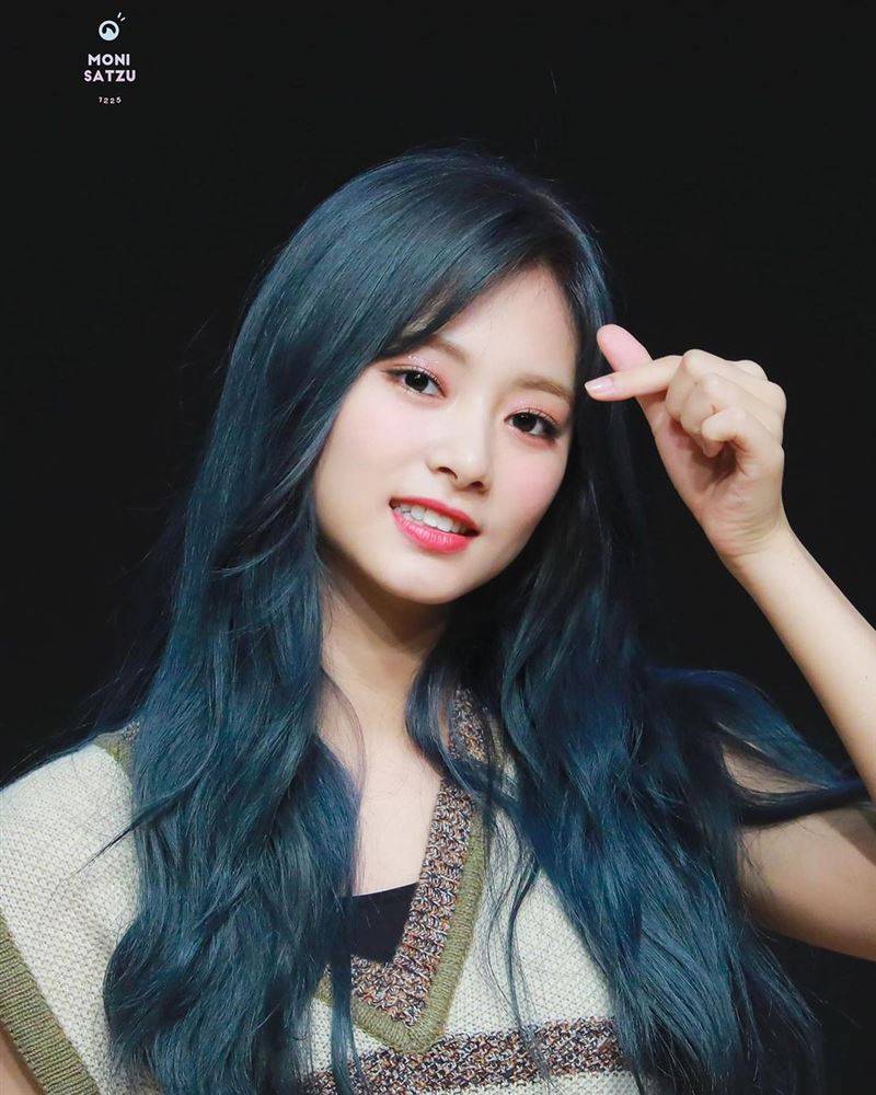 Beauty潮品文／染发指南！TWICE周子瑜“绝美发色”盘点 时尚资讯 图7张