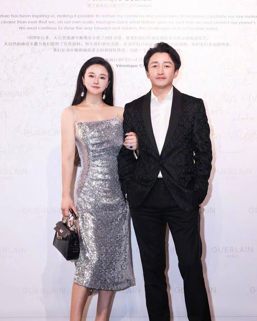 冉莹颖11岁儿子打25天生长激素崩溃痛哭！曝：同学叫我矮冬瓜 娱乐资讯 图3张