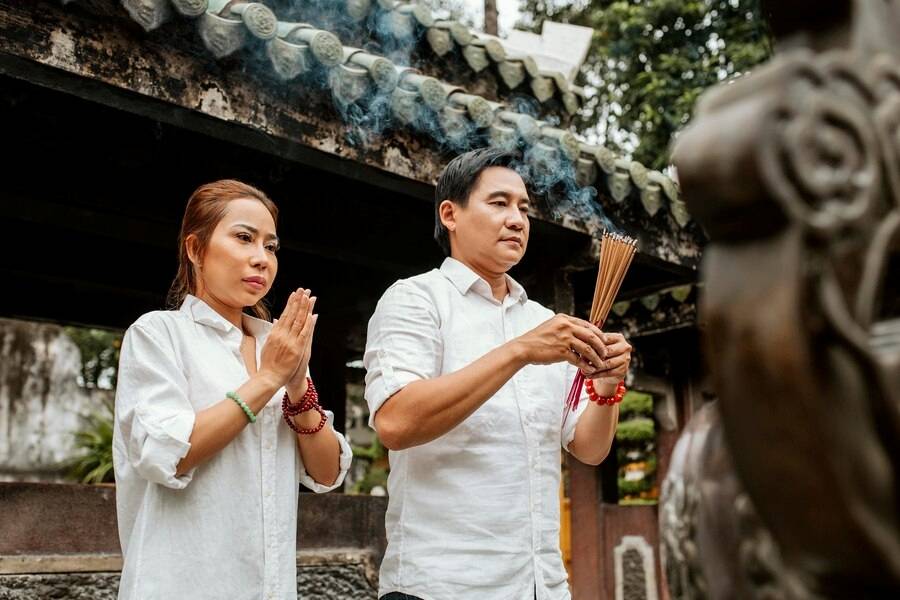 相关信息｜新年打扫神台 4 大忌！记得要选好日子、忌急躁 更多热点 图1张