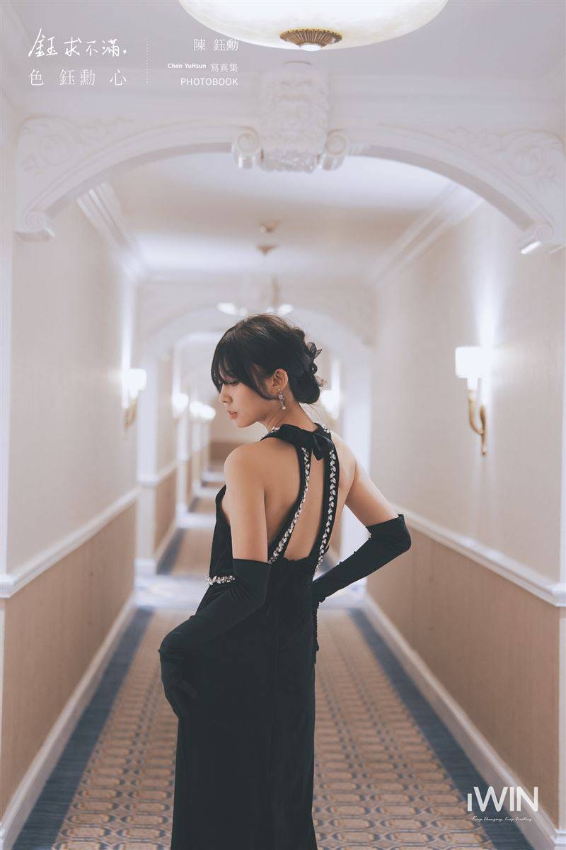 写真模特儿公认最大尺度！陈钰勋大胆写真“天然比例”全现形 时尚资讯 图4张