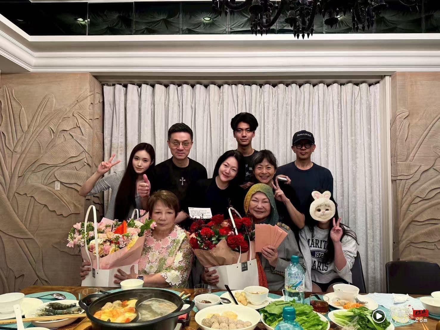 S妈晒母亲节聚餐照！具俊晔暴瘦模样 引网友心疼！ 娱乐资讯 图2张