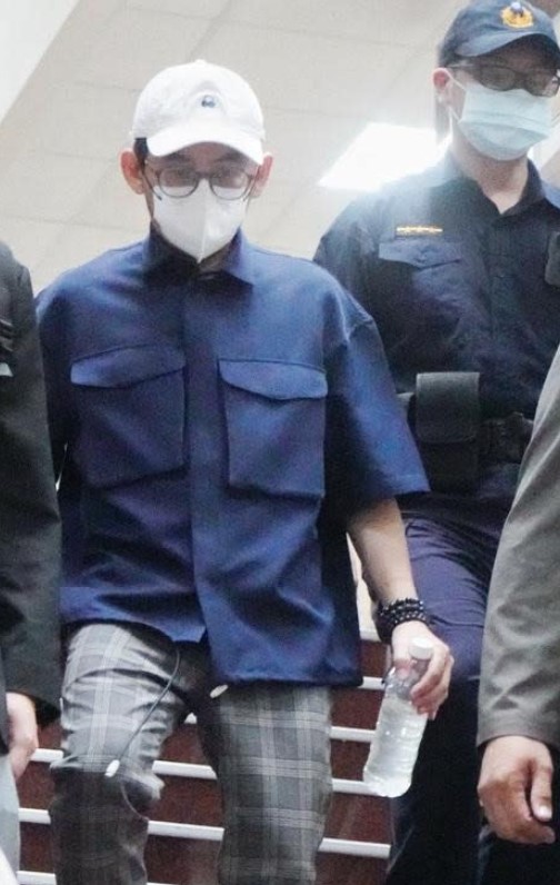 黄子佼、孟耿如被曝离婚！已签纸办好离婚手续 娱乐资讯 图2张