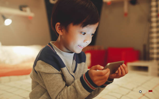 教育部新政策：国中小学生，九月开学将实施手机集中管理