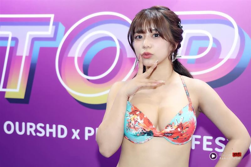 22岁性感AA女优化身专业“暗黑厨神”开设近万元料理课网疯抢！ 时尚资讯 图3张