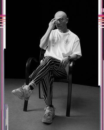 Tiffany青铜腐蚀挂锁雕塑藏惊喜　打开被镶钻、沙弗莱石手环闪到 奢侈品牌 图4张