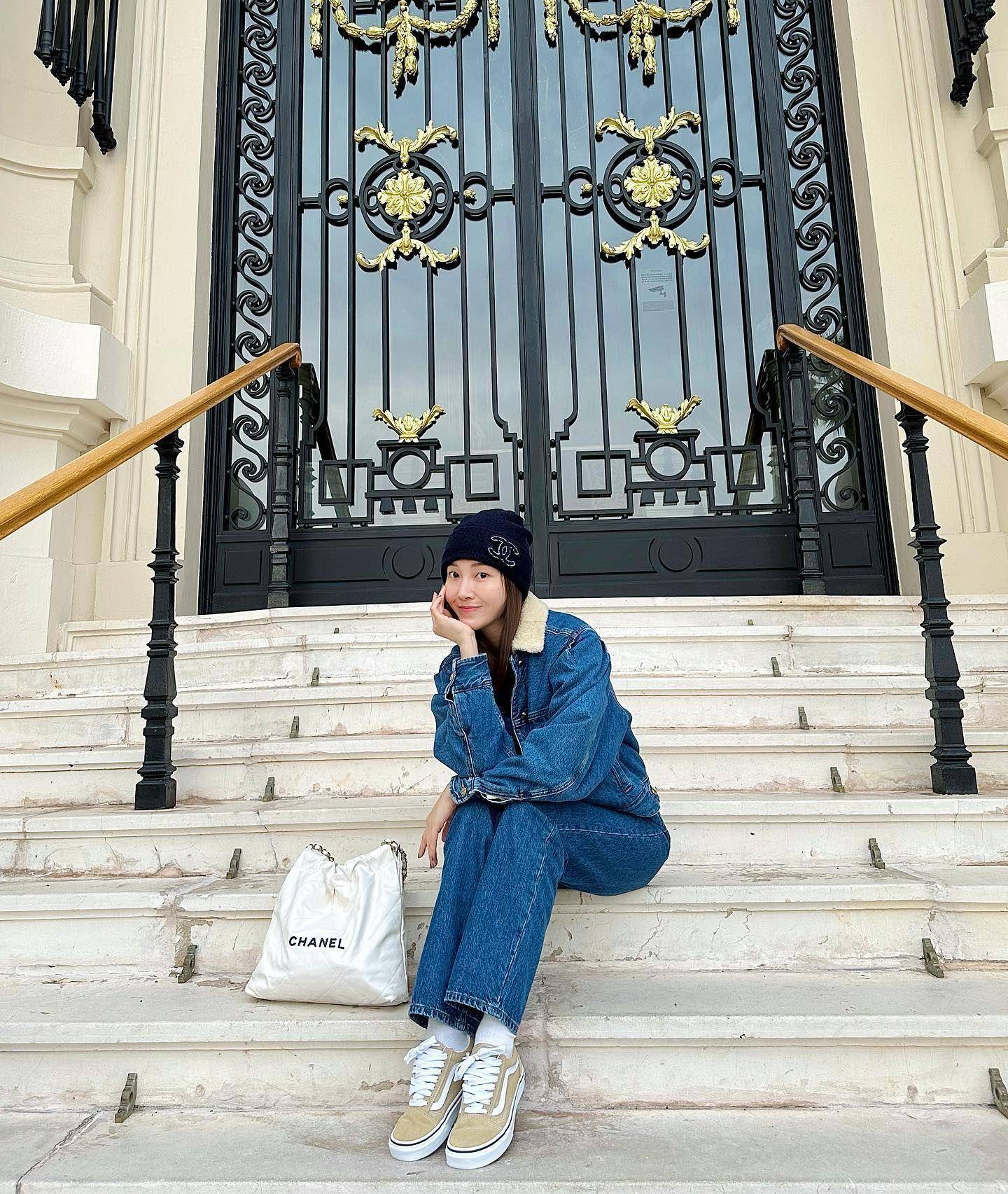 Jessica奢华之旅名牌包天天换　香奈儿、爱马仕经典包伴游 时尚穿搭 图1张