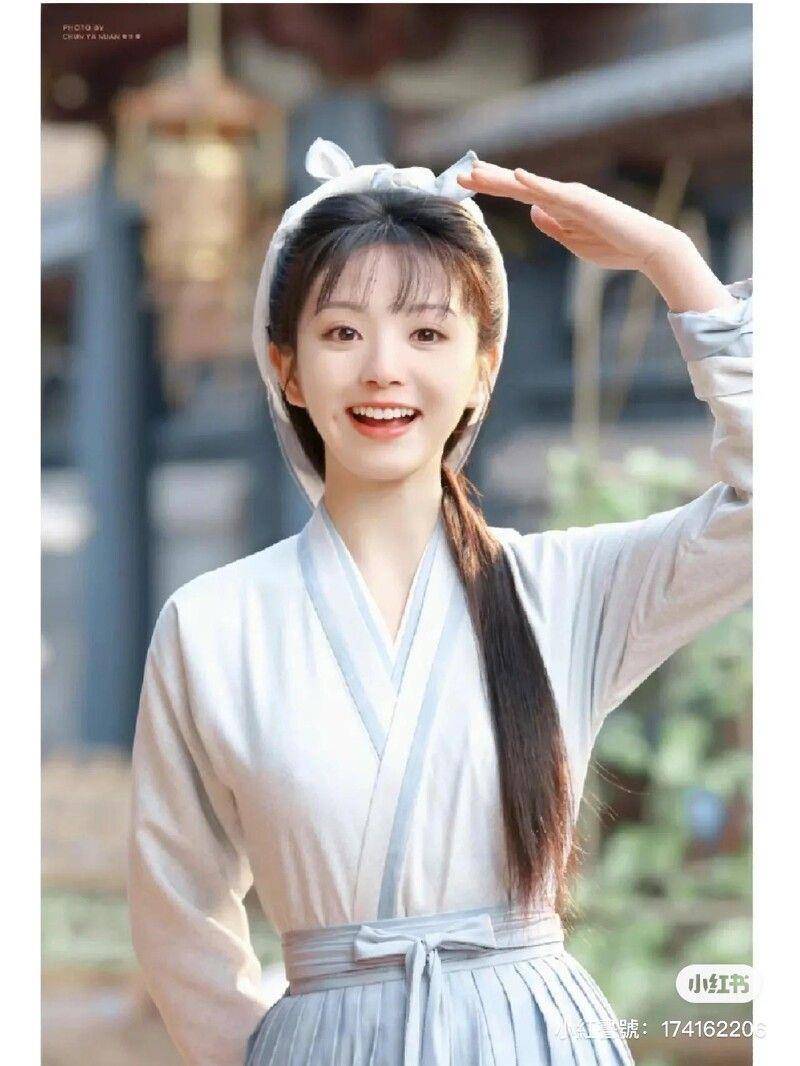 《卿卿日常》田曦薇被封“初恋脸女神”　4技巧画出同款甜美兔子眼 最新资讯 图2张
