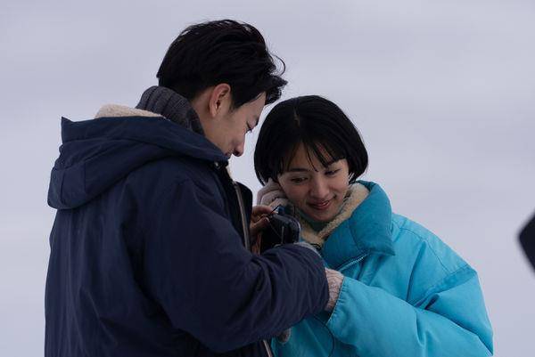 《First Love初恋》的4种爱情面貌　“对任何邂逅，都心存感激” 最新资讯 图2张