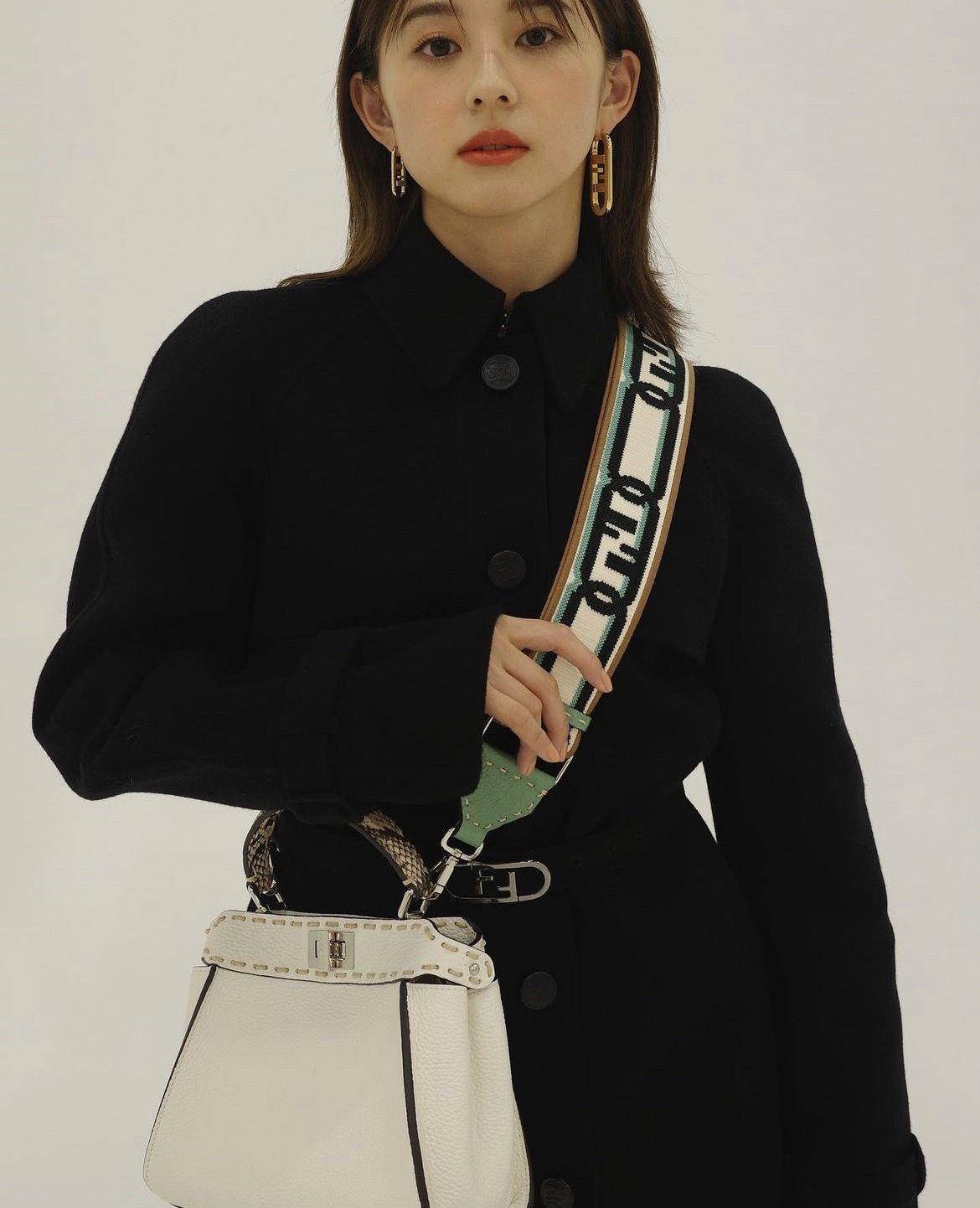 《今际》水鸡光私下精品收藏超精彩！LV、PRADA⋯最新爆款通通有 时尚穿搭 图9张