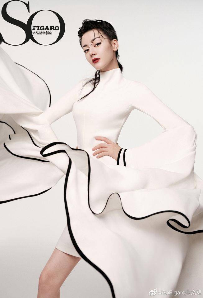 迪丽热巴“直角眉＋泪痣”变欧美巨星　美腿若隐若现超诱人！ 名人名流 图3张