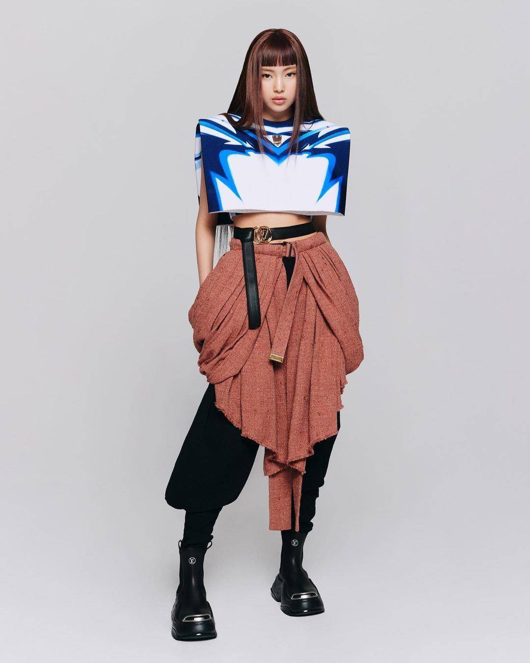 怪物女团New Jeans又拿下超狂新头衔！Danielle宣布成为BURBERRY品牌大使 名人名流 图3张