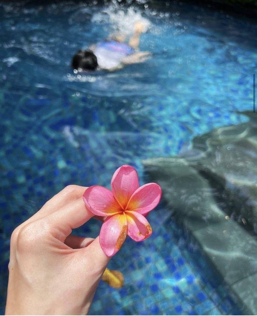 陈若仪莫名被蹭“流水席之乱”　一出声全套香奈儿登机羡煞网友 时尚穿搭 图5张