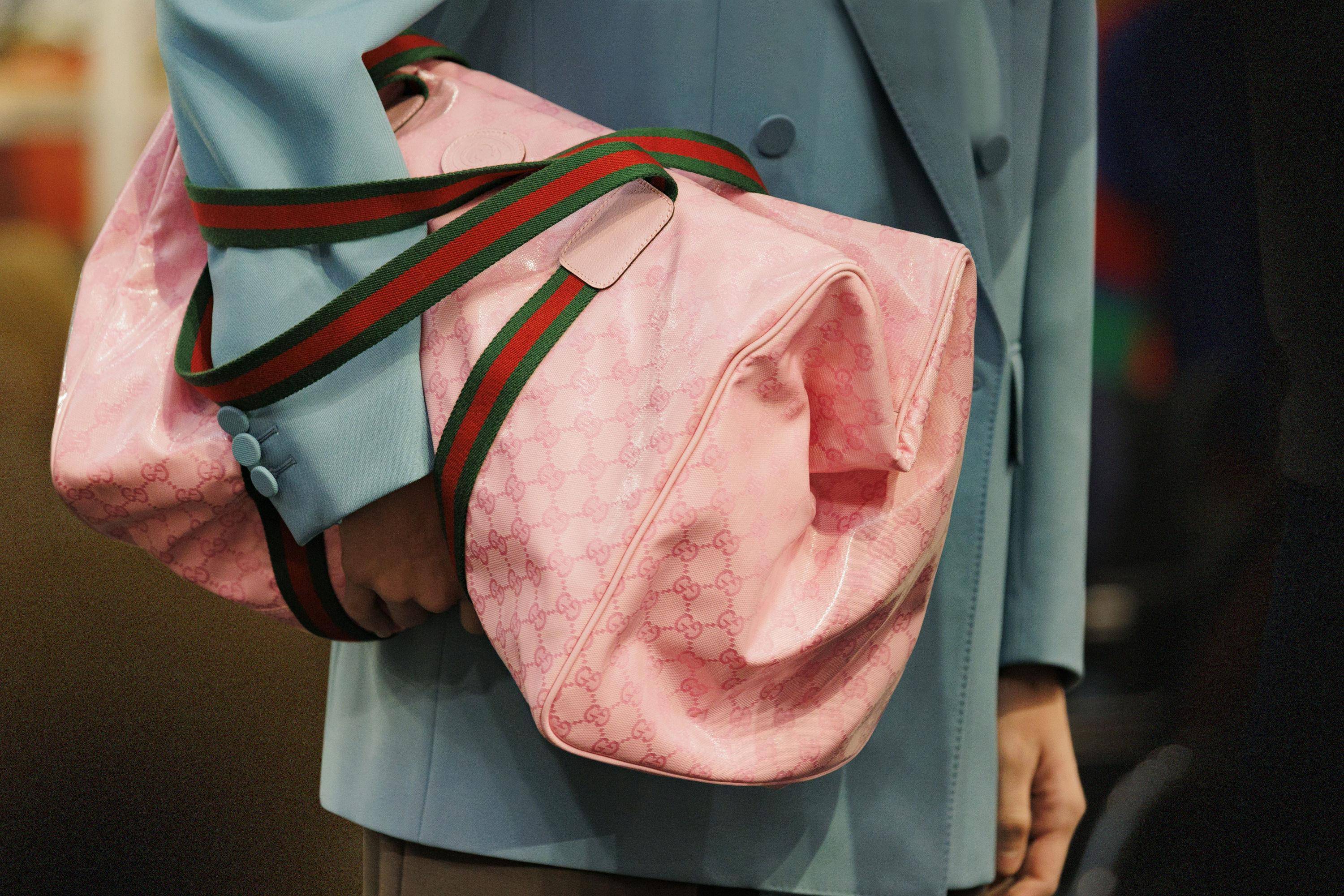 米兰时装周／GUCCI 2023男装常人终于能驾驭！掰了总监首秀爆款包连发 时尚穿搭 图7张