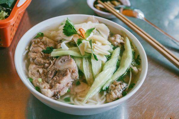 营养师曝“10大宵夜热量”排行榜！水饺竟比咸酥鸡更惊人 最新资讯 图2张