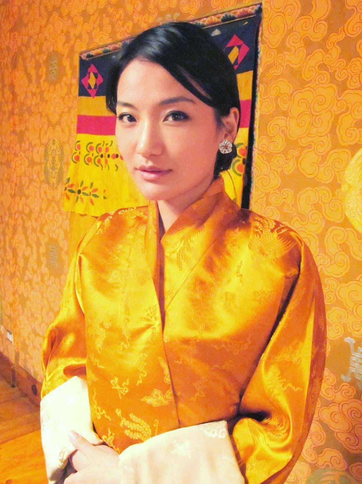 美女王后各个是学霸　难民出身变“阿拉伯的黛安娜”最传奇 名人名流 图7张