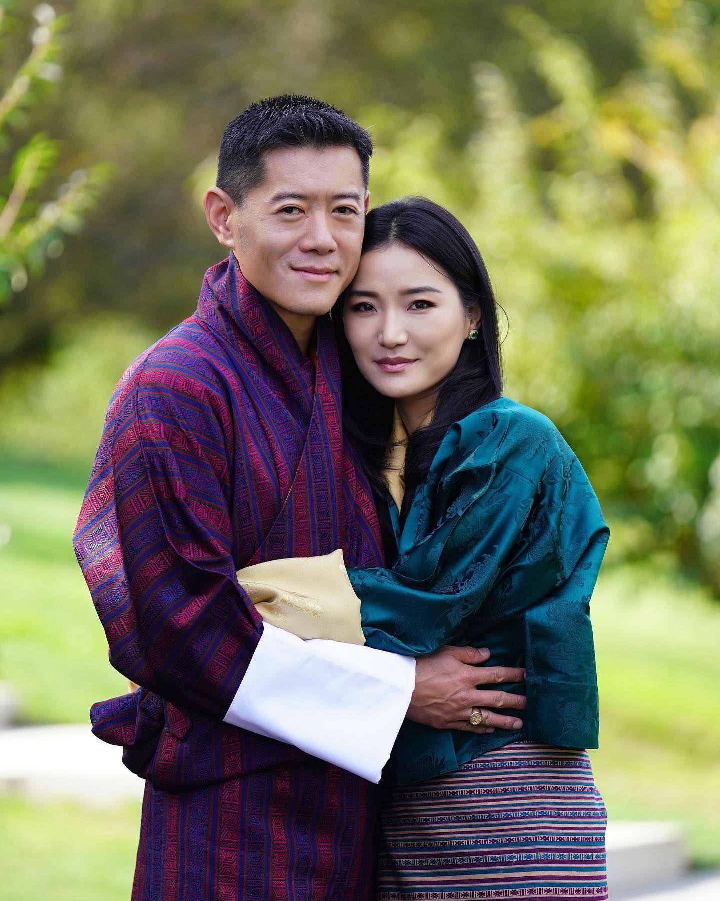 美女王后各个是学霸　难民出身变“阿拉伯的黛安娜”最传奇 时尚穿搭 图8张