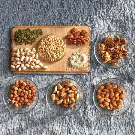 头发狂掉受不了？营养师曝“生发饮食5大关键”：坚果要吃对 最新资讯 图4张
