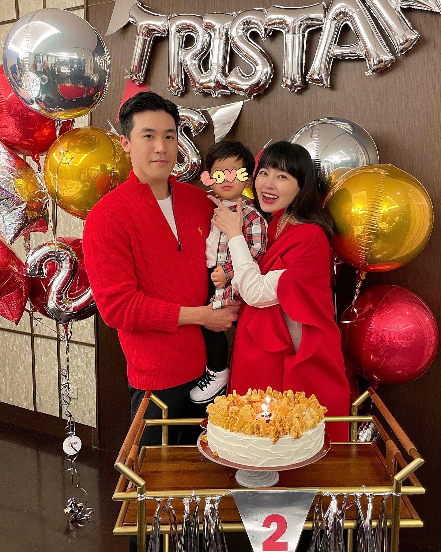 廖晓乔乐收香奈儿小废包　谢老公贴心送进心坎里 时尚穿搭 图1张