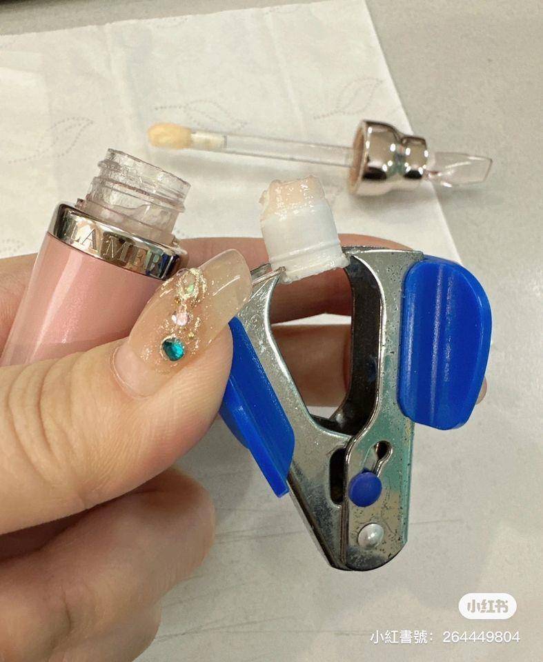 直接现省千元！网教“贵妇唇萃”空瓶秘诀　把残余2ml用到一滴不剩 最新资讯 图2张