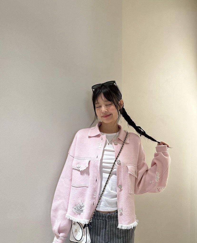 曾馨莹、Jennie撞14万香奈儿网球拍包　超级VIP的鞋也是最新款 时尚穿搭 图3张