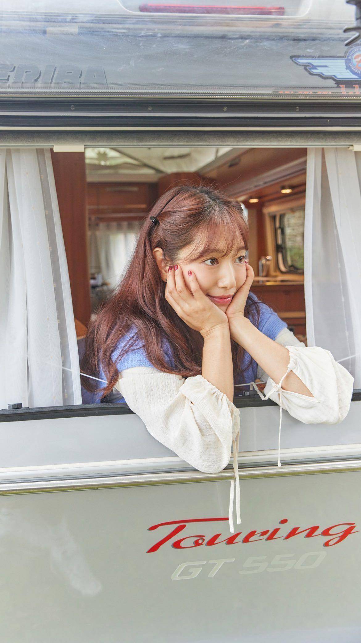 朴信惠公主头造型逆龄回18岁少女　网质疑：不相信她生过！ 名人名流 图3张