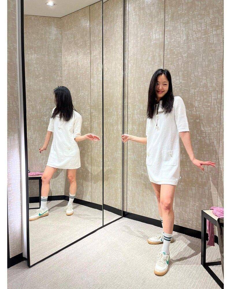 金高银的春夏穿搭甜美有个性　5样必备单品，吊带洋装先加入购物车 最新资讯 图1张