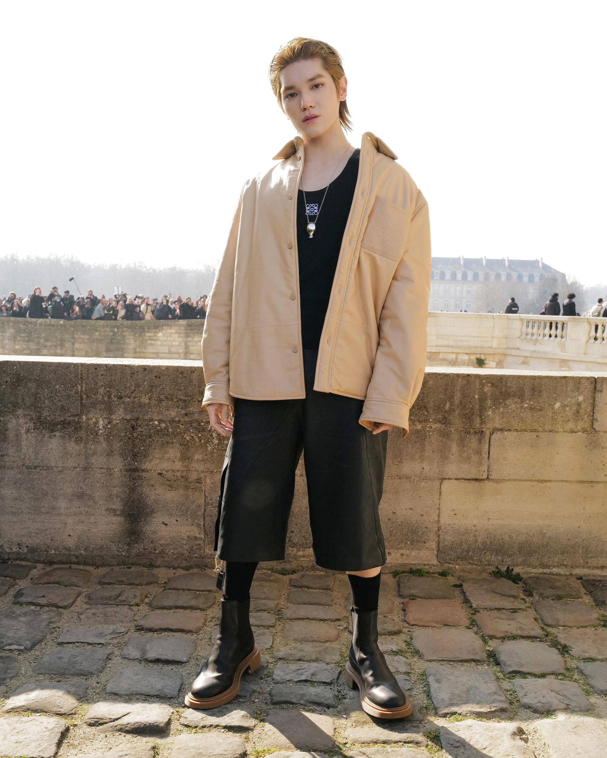 巴黎时装周／NMIXX曝光LOEWE送的礼物　NCT李泰容看完秀逛超市血拼 时尚穿搭 图4张