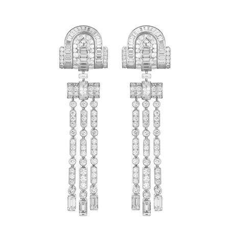 女王胸针启发Boucheron　千万项炼、戒指玩“变身” 奢侈品牌 图6张
