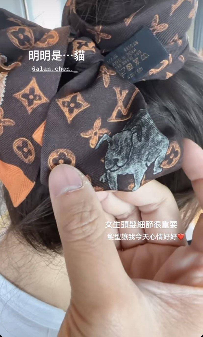 陈乔恩“变发”靠一条LV丝巾　血拼女王出巡老公全身酸痛 名人名流 图3张