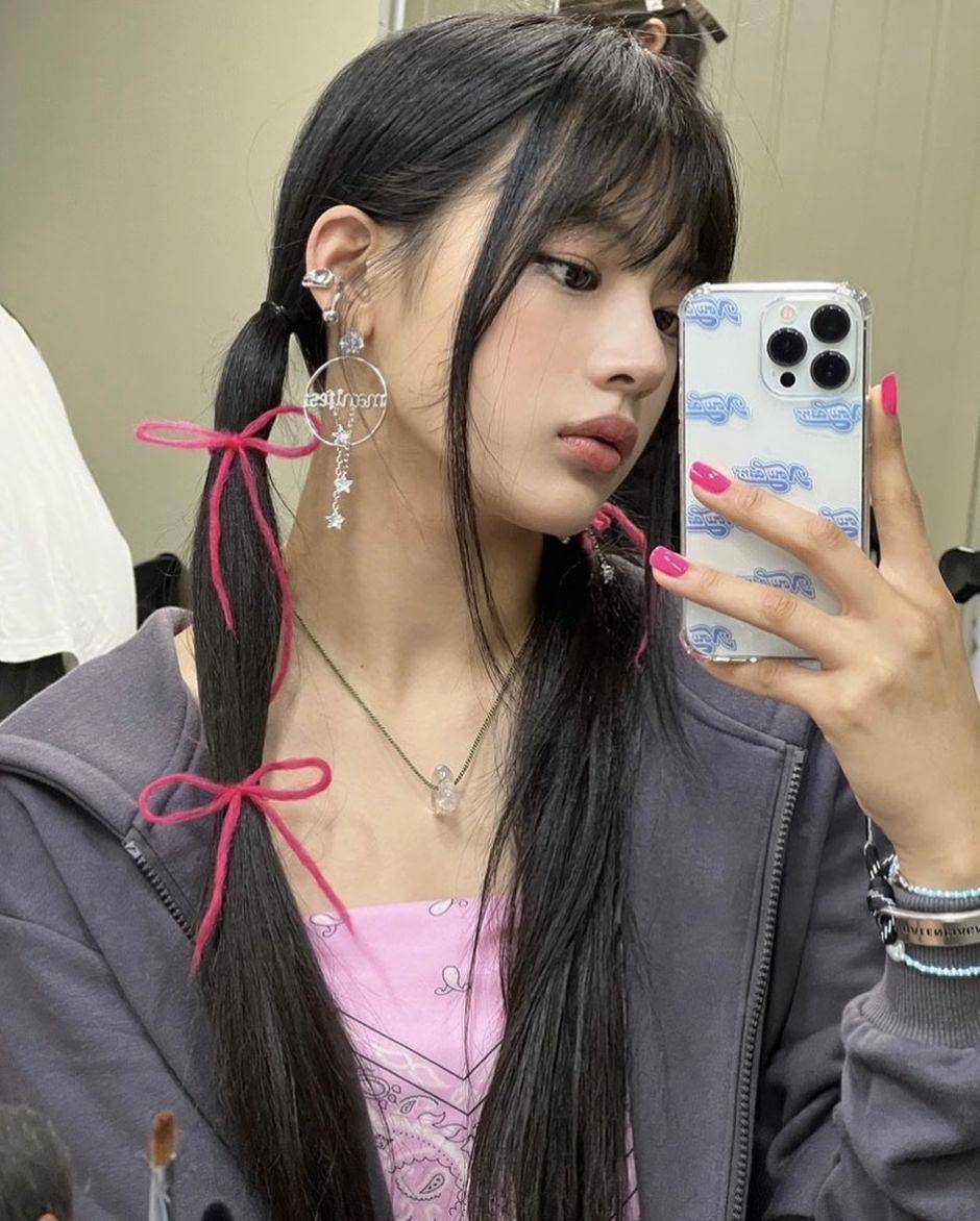 Lisa、Jennie都在戴蝴蝶结发饰　时尚感加倍还充满少女心 最新资讯 图3张