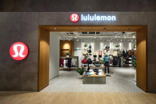 lululemon为何挤进服饰业三巨头？让客人“多穿瑜伽服”且加深关系 最新资讯 图2张