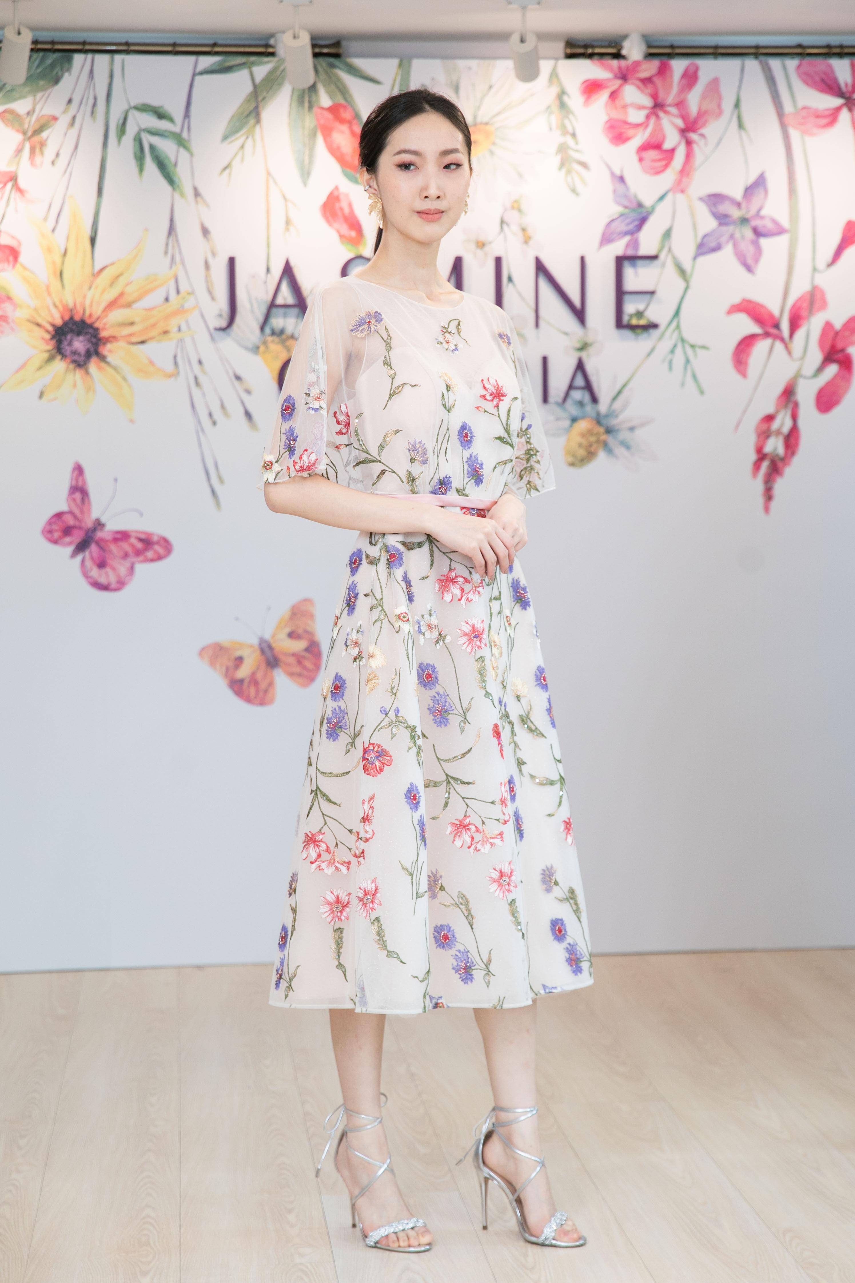 JASMINE GALLERIA打造女人的梦幻嫁衣　浪漫花卉元素户外婚礼专属！ 时尚穿搭 图5张